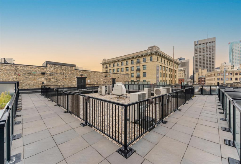 139 Market, 2 Bedrooms Bedrooms, 4 Rooms Rooms,Condominium,For Sale,Market