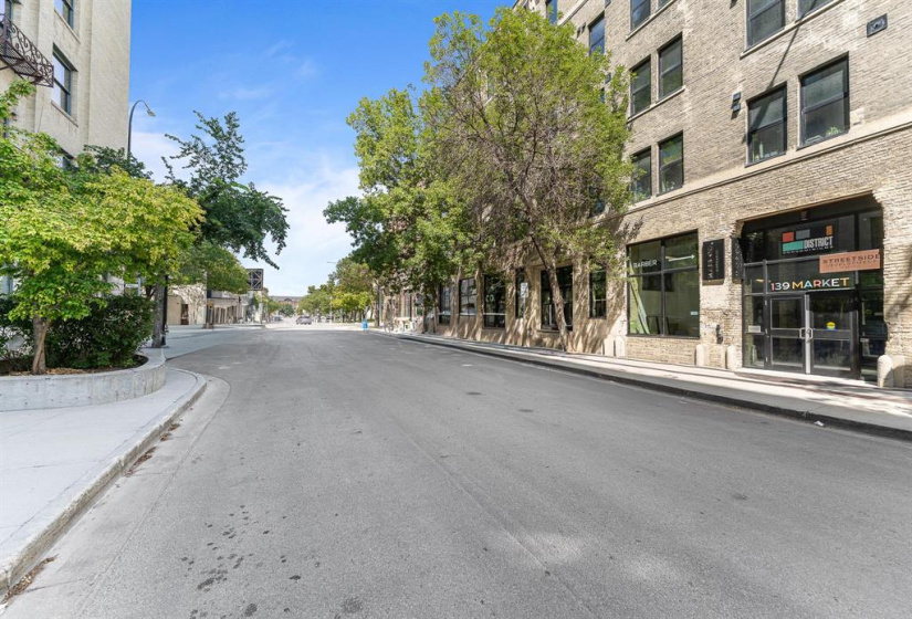 139 Market, 2 Bedrooms Bedrooms, 4 Rooms Rooms,Condominium,For Sale,Market
