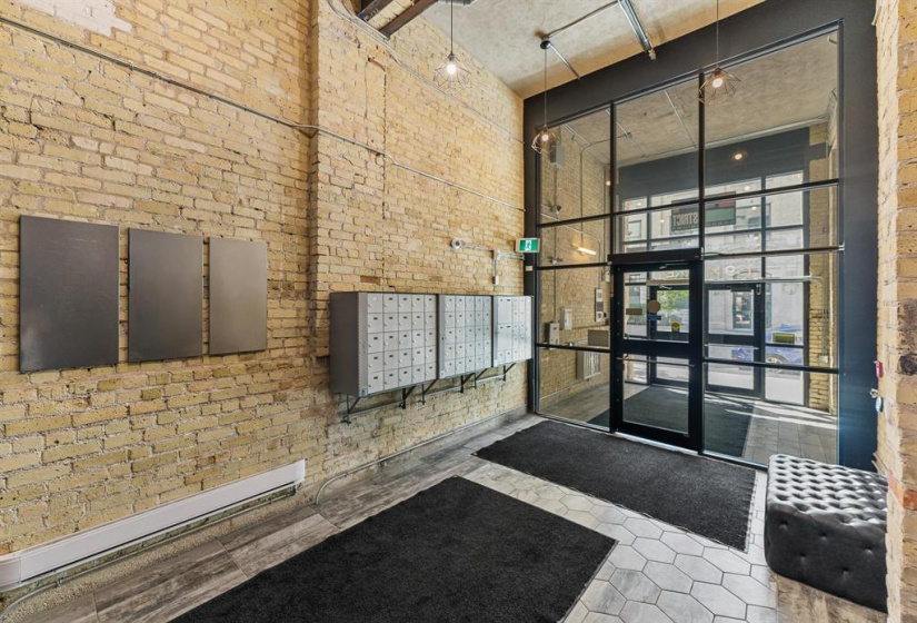 139 Market, 2 Bedrooms Bedrooms, 4 Rooms Rooms,Condominium,For Sale,Market
