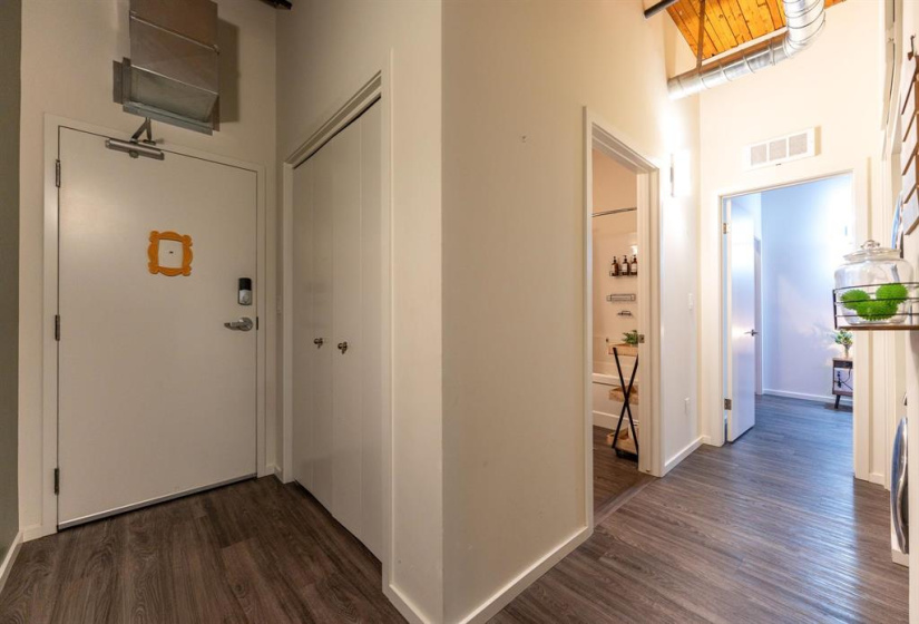 139 Market, 2 Bedrooms Bedrooms, 4 Rooms Rooms,Condominium,For Sale,Market