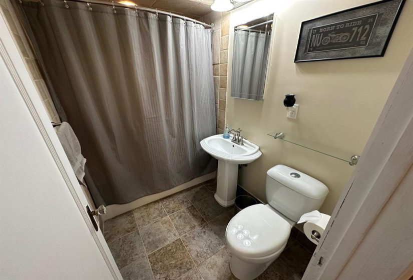 70 Horace, 2 Bedrooms Bedrooms, 7 Rooms Rooms,1 BathroomBathrooms,Residential,For Sale,Horace