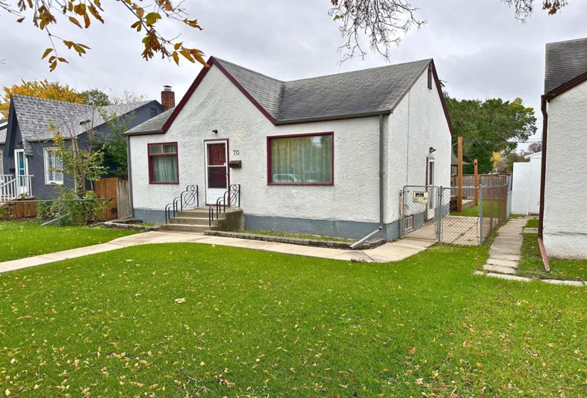 70 Horace, 2 Bedrooms Bedrooms, 7 Rooms Rooms,1 BathroomBathrooms,Residential,For Sale,Horace