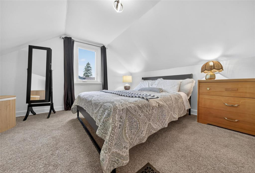 279 Cheriton, 4 Bedrooms Bedrooms, 11 Rooms Rooms,1 BathroomBathrooms,Residential,For Sale,Cheriton