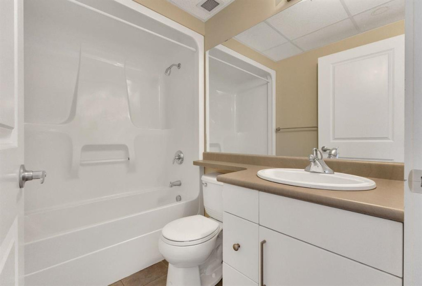 511 River, 1 Bedroom Bedrooms, 4 Rooms Rooms,1 BathroomBathrooms,Condominium,For Sale,River