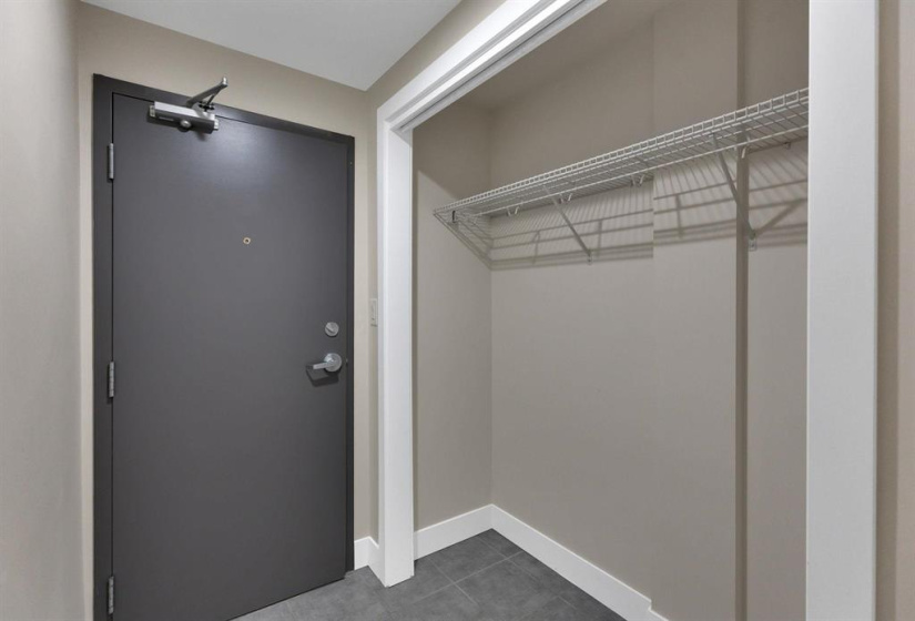 511 River, 1 Bedroom Bedrooms, 4 Rooms Rooms,1 BathroomBathrooms,Condominium,For Sale,River