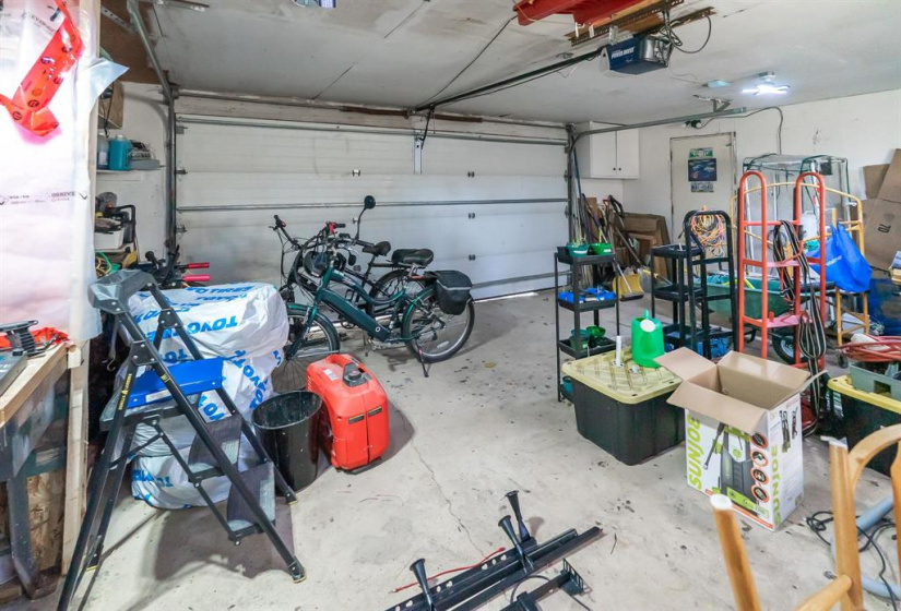 26 Dubuc, 3 Bedrooms Bedrooms, 18 Rooms Rooms,3 BathroomsBathrooms,Residential,For Sale,Dubuc