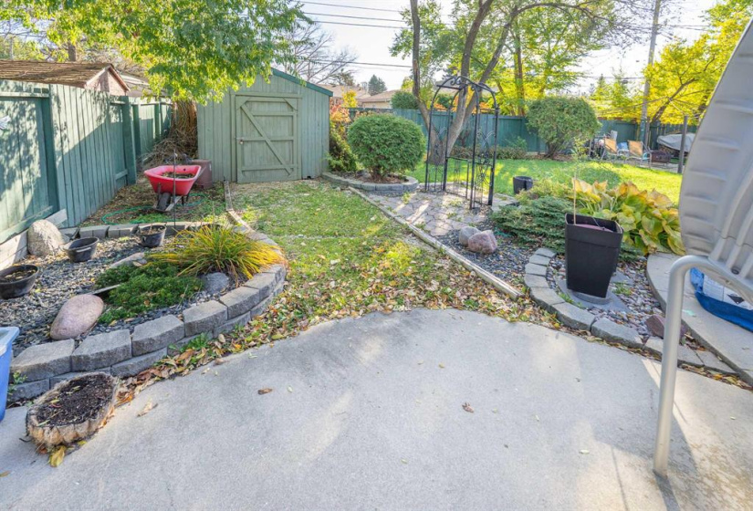 26 Dubuc, 3 Bedrooms Bedrooms, 18 Rooms Rooms,3 BathroomsBathrooms,Residential,For Sale,Dubuc