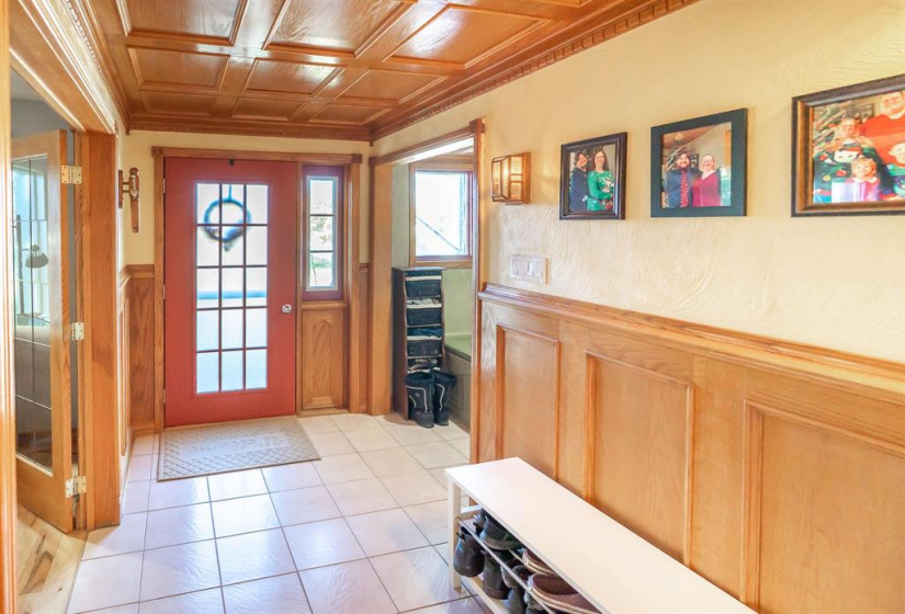 26 Dubuc, 3 Bedrooms Bedrooms, 18 Rooms Rooms,3 BathroomsBathrooms,Residential,For Sale,Dubuc