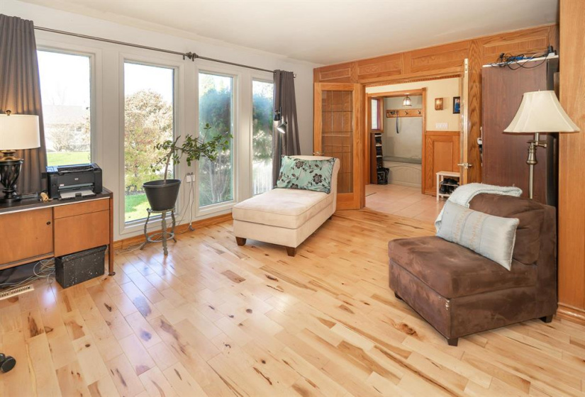 26 Dubuc, 3 Bedrooms Bedrooms, 18 Rooms Rooms,3 BathroomsBathrooms,Residential,For Sale,Dubuc