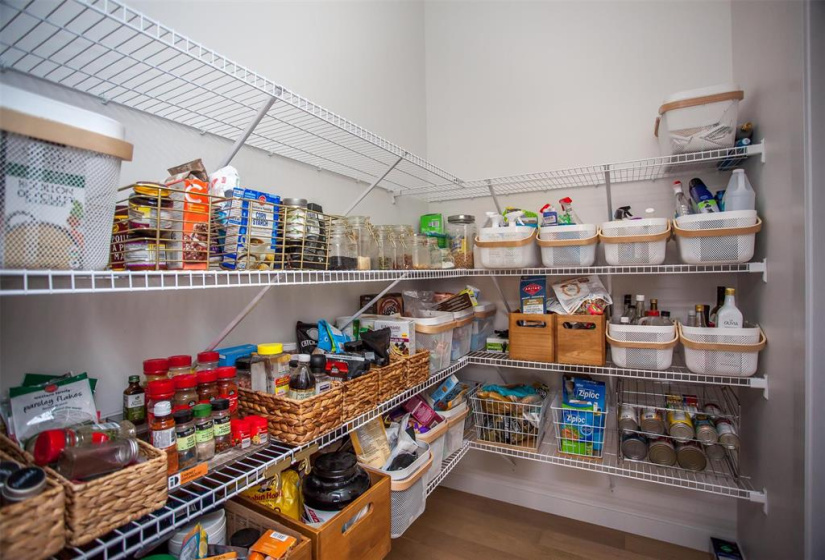 408 Cherrywood, 5 Bedrooms Bedrooms, 13 Rooms Rooms,3 BathroomsBathrooms,Residential,For Sale,Cherrywood