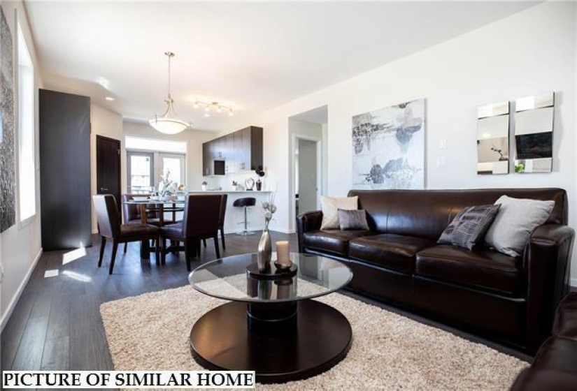 131 YALETON, 3 Bedrooms Bedrooms, 9 Rooms Rooms,2 BathroomsBathrooms,Residential,For Sale,YALETON