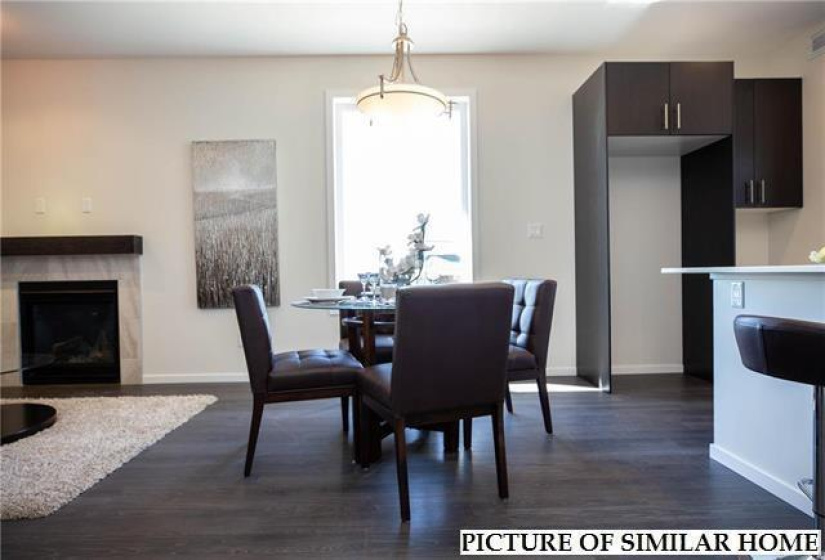 131 YALETON, 3 Bedrooms Bedrooms, 9 Rooms Rooms,2 BathroomsBathrooms,Residential,For Sale,YALETON