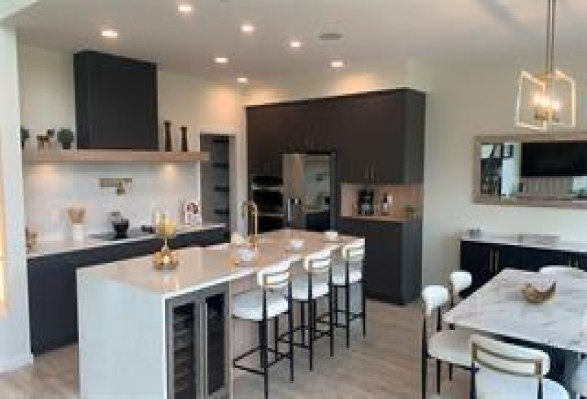 23 Sarsprilla, 3 Bedrooms Bedrooms, 10 Rooms Rooms,2 BathroomsBathrooms,Residential,For Sale,Sarsprilla