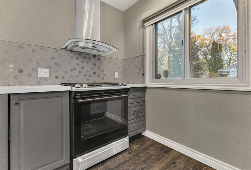 26 Mount Royal, 5 Bedrooms Bedrooms, 16 Rooms Rooms,4 BathroomsBathrooms,Residential,For Sale,Mount Royal