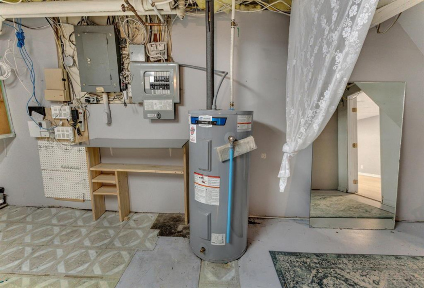 26 Mount Royal, 5 Bedrooms Bedrooms, 16 Rooms Rooms,4 BathroomsBathrooms,Residential,For Sale,Mount Royal