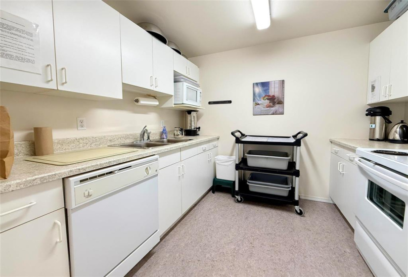 895 Wilkes, 2 Bedrooms Bedrooms, 8 Rooms Rooms,2 BathroomsBathrooms,Condominium,For Sale,Wilkes