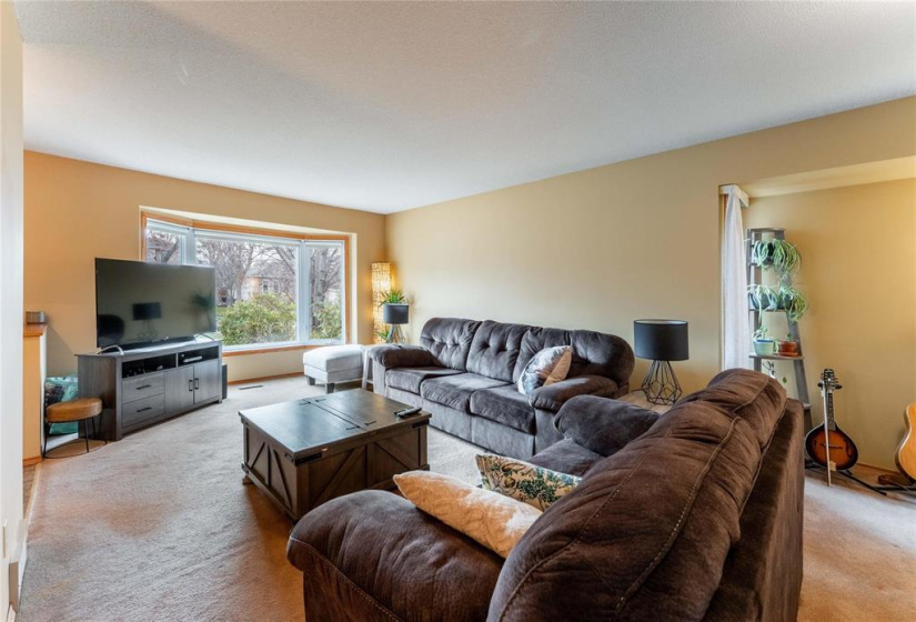 43 Alberhill, 4 Bedrooms Bedrooms, 13 Rooms Rooms,3 BathroomsBathrooms,Residential,For Sale,Alberhill