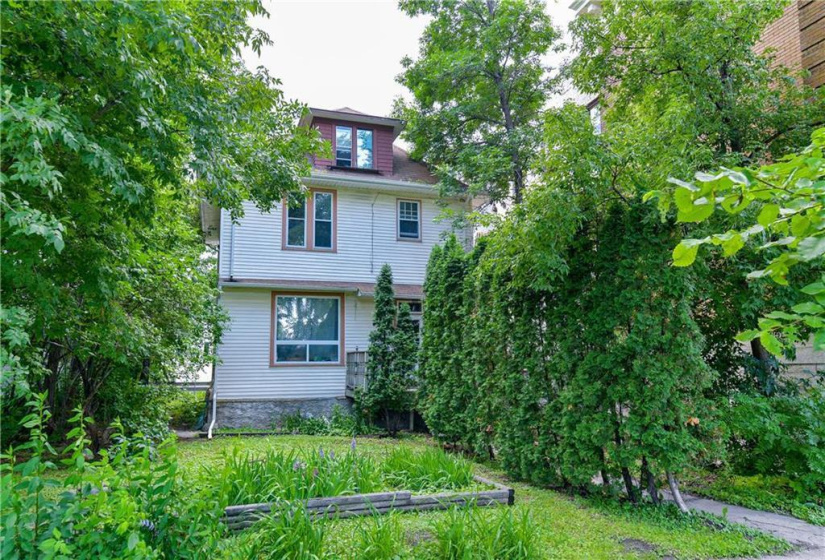 824 Preston, 6 Bedrooms Bedrooms, 19 Rooms Rooms,3 BathroomsBathrooms,Residential,For Sale,Preston