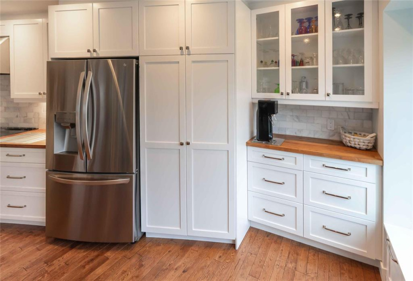 98 Hopwood, 3 Bedrooms Bedrooms, 10 Rooms Rooms,2 BathroomsBathrooms,Residential,For Sale,Hopwood