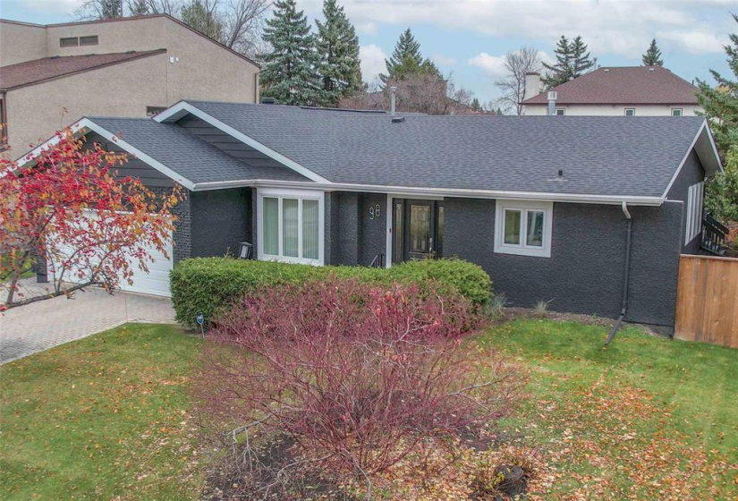 98 Hopwood, 3 Bedrooms Bedrooms, 10 Rooms Rooms,2 BathroomsBathrooms,Residential,For Sale,Hopwood