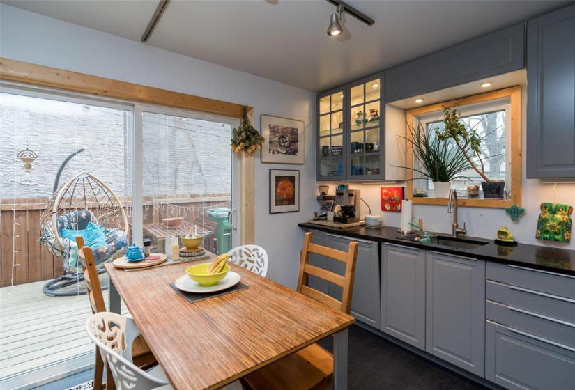 458 Arnold, 2 Bedrooms Bedrooms, 7 Rooms Rooms,1 BathroomBathrooms,Residential,For Sale,Arnold