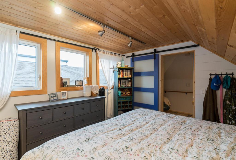 458 Arnold, 2 Bedrooms Bedrooms, 7 Rooms Rooms,1 BathroomBathrooms,Residential,For Sale,Arnold