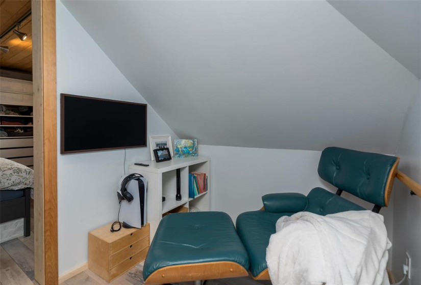 458 Arnold, 2 Bedrooms Bedrooms, 7 Rooms Rooms,1 BathroomBathrooms,Residential,For Sale,Arnold