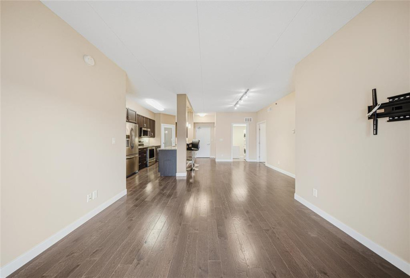 110 Creek Bend, 2 Bedrooms Bedrooms, 8 Rooms Rooms,2 BathroomsBathrooms,Condominium,For Sale,Creek Bend