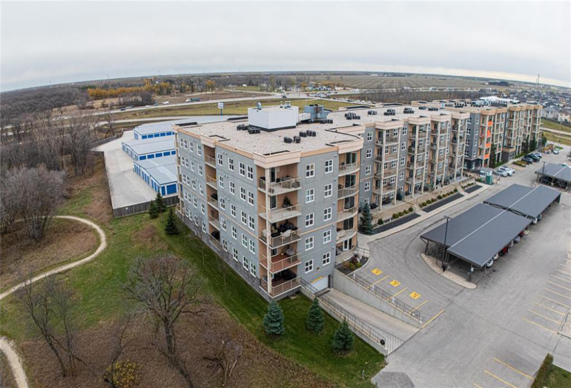 110 Creek Bend, 2 Bedrooms Bedrooms, 8 Rooms Rooms,2 BathroomsBathrooms,Condominium,For Sale,Creek Bend