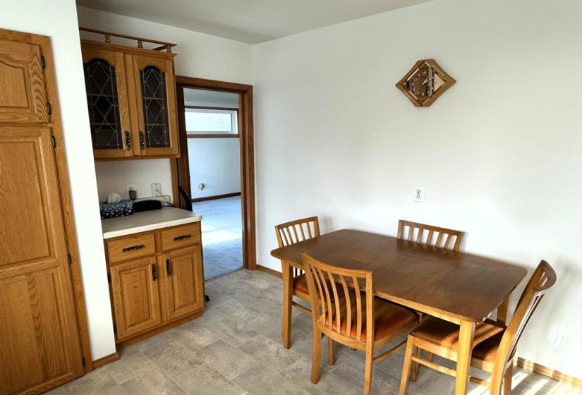 2666 Ness, 3 Bedrooms Bedrooms, 11 Rooms Rooms,2 BathroomsBathrooms,Residential,For Sale,Ness