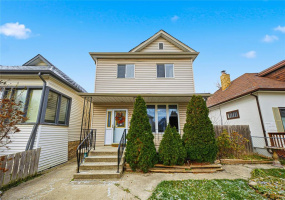 518 Craig, 3 Bedrooms Bedrooms, 10 Rooms Rooms,2 BathroomsBathrooms,Residential,For Sale,Craig 518 Craig, 3 Bedrooms Bedrooms, 10 Rooms Rooms,2 BathroomsBathrooms,Residential,For Sale,Craig