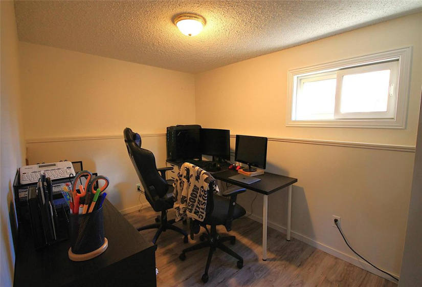 32 Forth, 2 Bedrooms Bedrooms, 9 Rooms Rooms,2 BathroomsBathrooms,Residential,For Sale,Forth