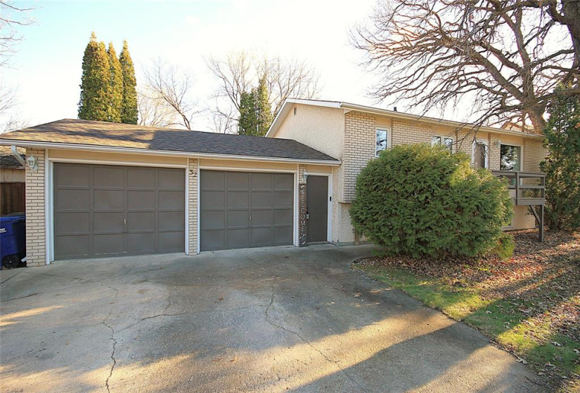 32 Forth, 2 Bedrooms Bedrooms, 9 Rooms Rooms,2 BathroomsBathrooms,Residential,For Sale,Forth