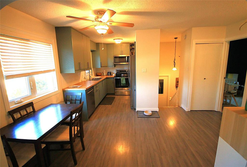 32 Forth, 2 Bedrooms Bedrooms, 9 Rooms Rooms,2 BathroomsBathrooms,Residential,For Sale,Forth