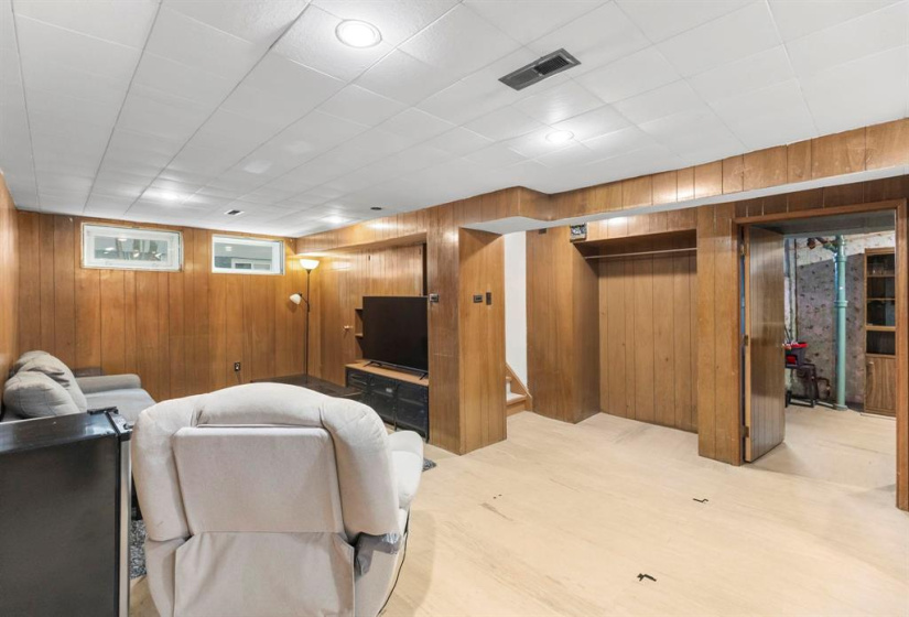 876 Cathedral, 2 Bedrooms Bedrooms, 7 Rooms Rooms,1 BathroomBathrooms,Residential,For Sale,Cathedral