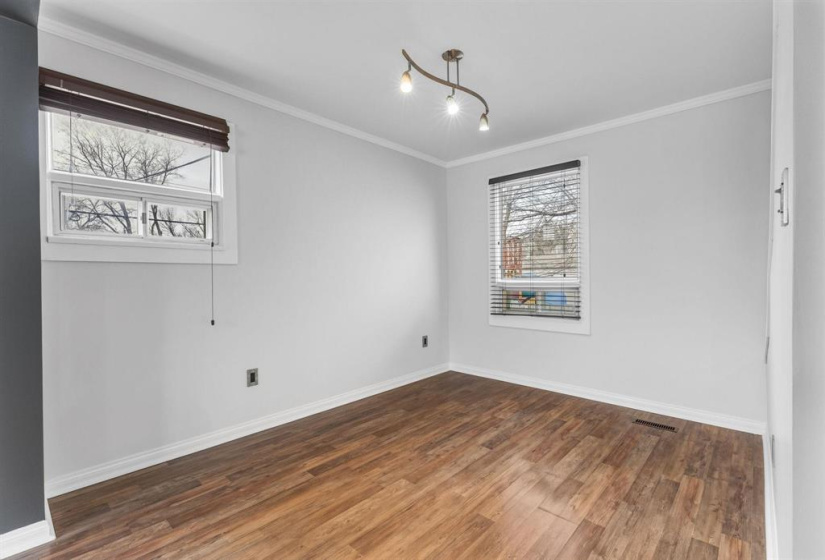 421 Marjorie, 2 Bedrooms Bedrooms, 6 Rooms Rooms,1 BathroomBathrooms,Residential,For Sale,Marjorie