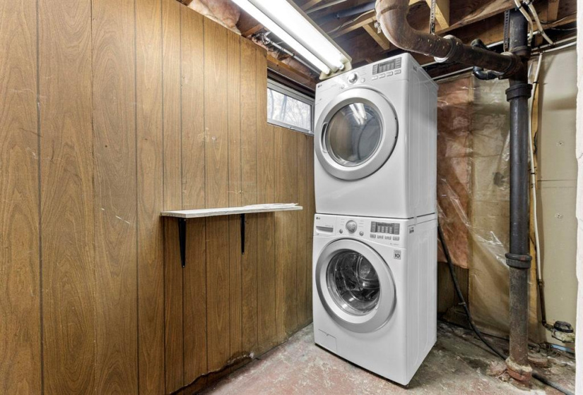 421 Marjorie, 2 Bedrooms Bedrooms, 6 Rooms Rooms,1 BathroomBathrooms,Residential,For Sale,Marjorie