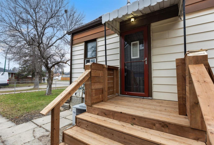 421 Marjorie, 2 Bedrooms Bedrooms, 6 Rooms Rooms,1 BathroomBathrooms,Residential,For Sale,Marjorie