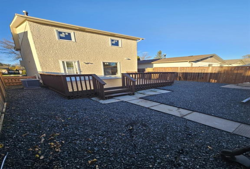 372 Novavista, 3 Bedrooms Bedrooms, 9 Rooms Rooms,1 BathroomBathrooms,Residential,For Sale,Novavista