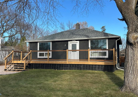 9 Robindale, 3 Bedrooms Bedrooms, 9 Rooms Rooms,2 BathroomsBathrooms,Residential,For Sale,Robindale