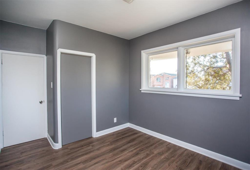 595 Bannerman, 2 Bedrooms Bedrooms, 6 Rooms Rooms,1 BathroomBathrooms,Residential,For Sale,Bannerman