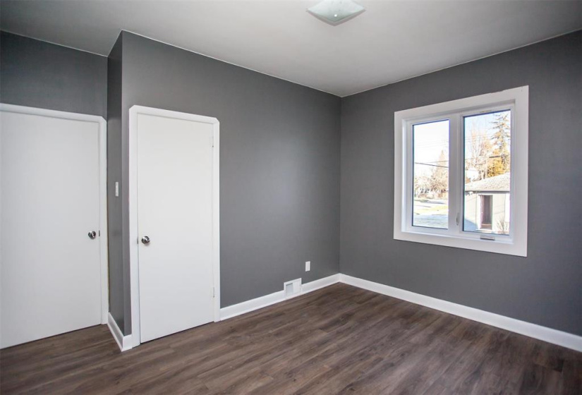 595 Bannerman, 2 Bedrooms Bedrooms, 6 Rooms Rooms,1 BathroomBathrooms,Residential,For Sale,Bannerman