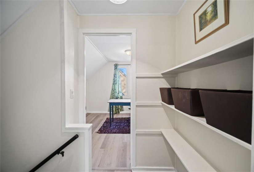 727 Weatherdon, 3 Bedrooms Bedrooms, 7 Rooms Rooms,1 BathroomBathrooms,Residential,For Sale,Weatherdon