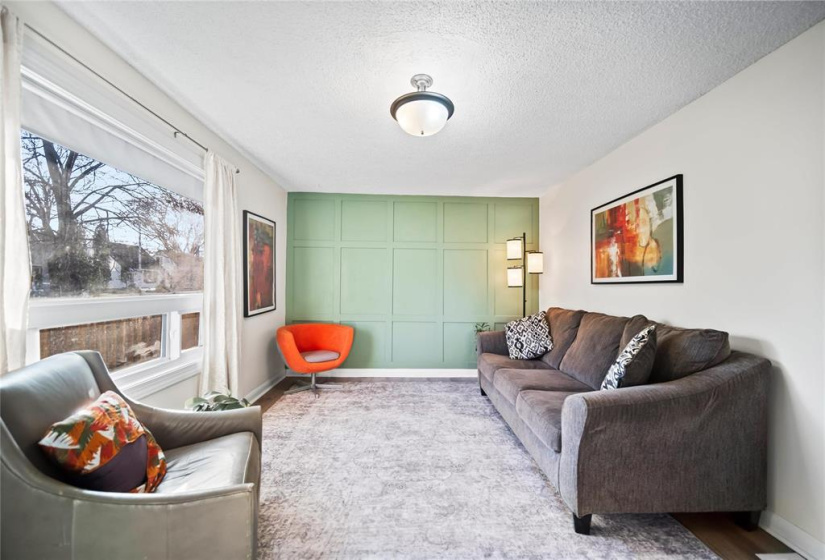 727 Weatherdon, 3 Bedrooms Bedrooms, 7 Rooms Rooms,1 BathroomBathrooms,Residential,For Sale,Weatherdon