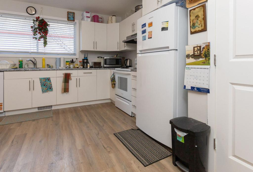 700 Maryland, 5 Bedrooms Bedrooms, 11 Rooms Rooms,2 BathroomsBathrooms,Residential,For Sale,Maryland