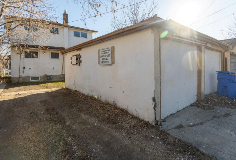 700 Maryland, 5 Bedrooms Bedrooms, 11 Rooms Rooms,2 BathroomsBathrooms,Residential,For Sale,Maryland