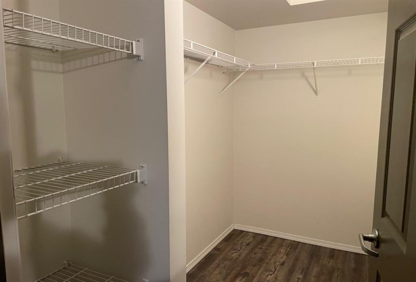 6940 Henderson, 1 Bedroom Bedrooms, 7 Rooms Rooms,1 BathroomBathrooms,Condominium,For Sale,Henderson