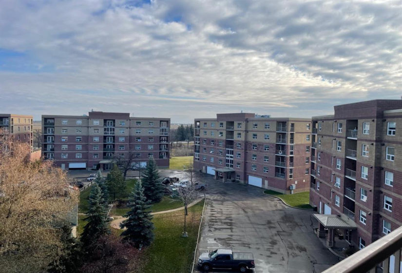 6940 Henderson, 1 Bedroom Bedrooms, 7 Rooms Rooms,1 BathroomBathrooms,Condominium,For Sale,Henderson