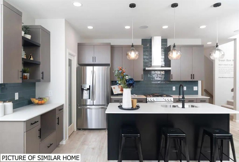 107 GRANITE GROVE, 4 Bedrooms Bedrooms, 11 Rooms Rooms,3 BathroomsBathrooms,Residential,For Sale,GRANITE GROVE