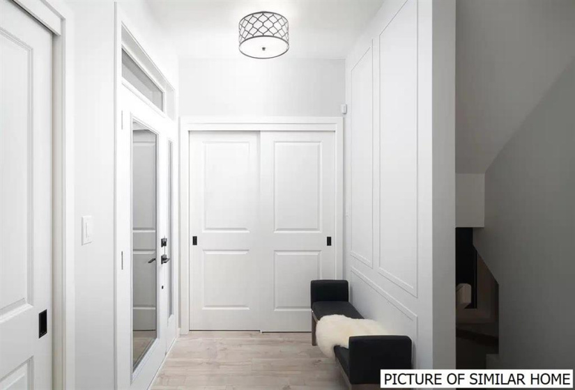 107 GRANITE GROVE, 4 Bedrooms Bedrooms, 11 Rooms Rooms,3 BathroomsBathrooms,Residential,For Sale,GRANITE GROVE